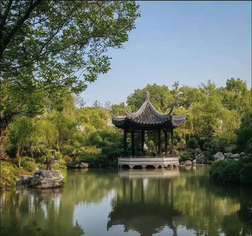 土默特右旗飞槐餐饮有限公司